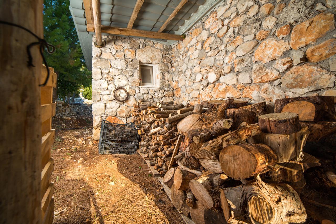 Вилла Lithahiro Stone House Agalas Экстерьер фото